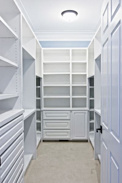 Walk In Closet Installation